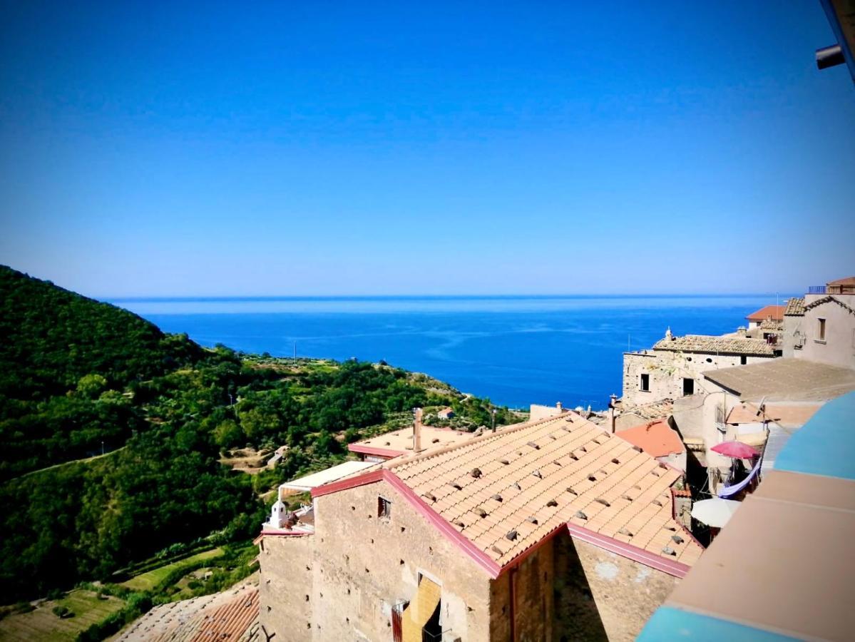 Palazzo Del Diplomatico Villa Белмонте Калабро Екстериор снимка