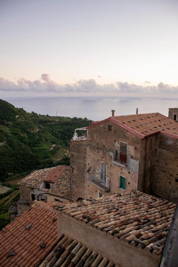 Palazzo Del Diplomatico Villa Белмонте Калабро Екстериор снимка