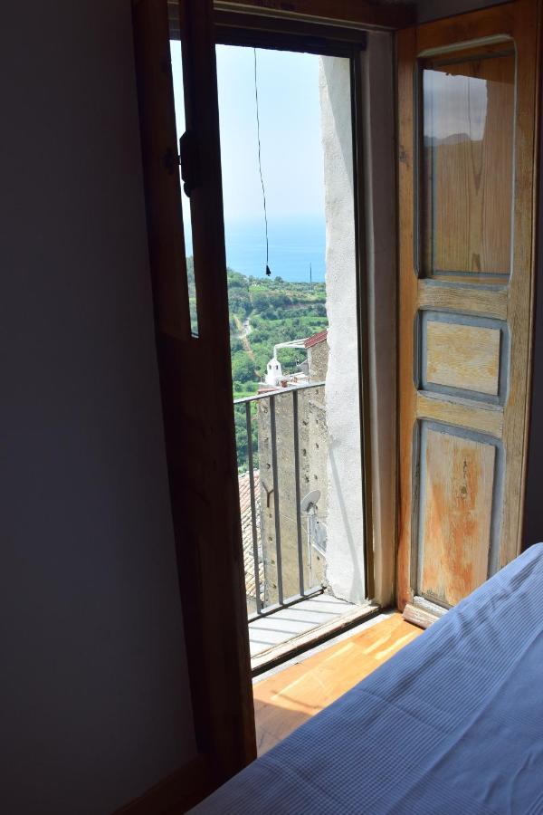 Palazzo Del Diplomatico Villa Белмонте Калабро Екстериор снимка