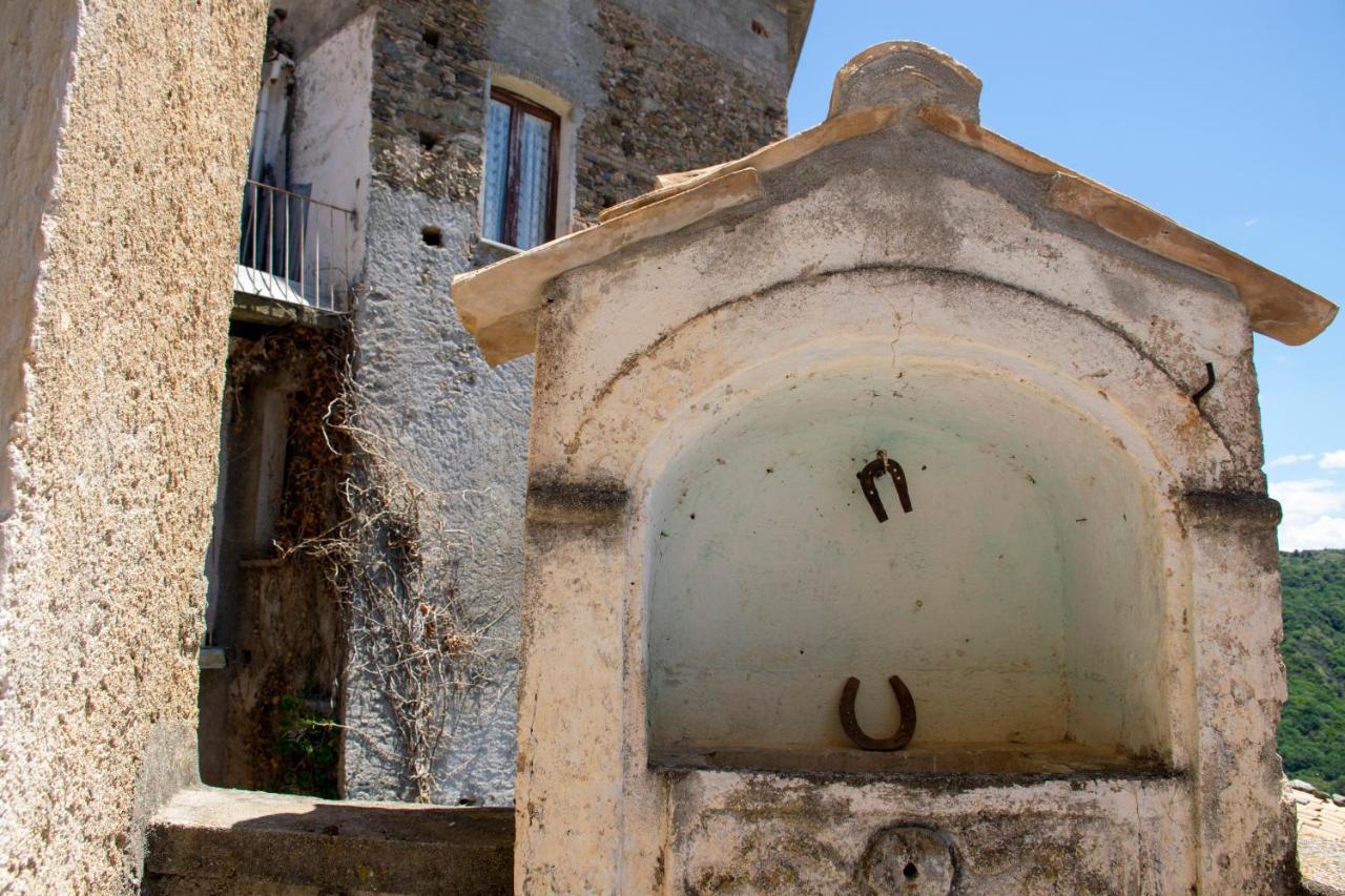 Palazzo Del Diplomatico Villa Белмонте Калабро Екстериор снимка